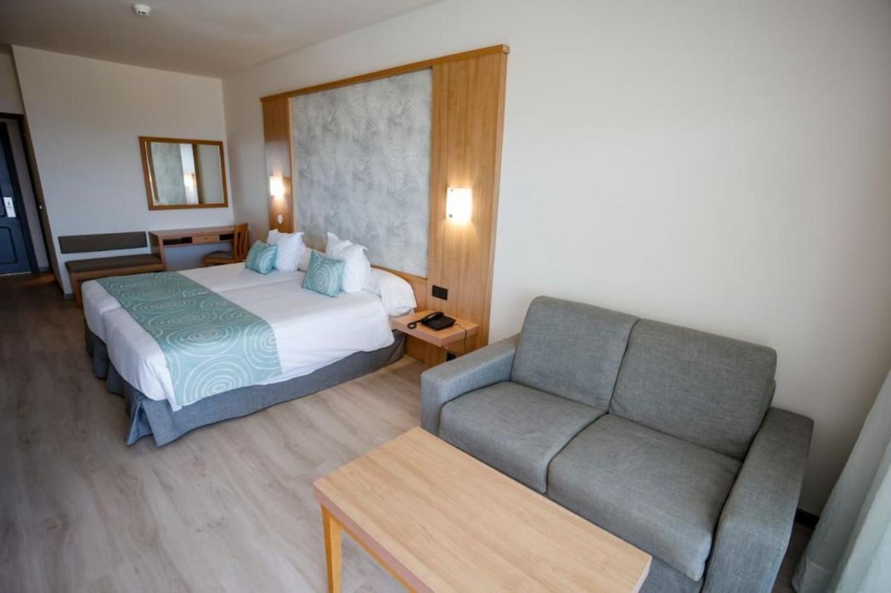Habitación Doble (1 adulto + 1 niño)
